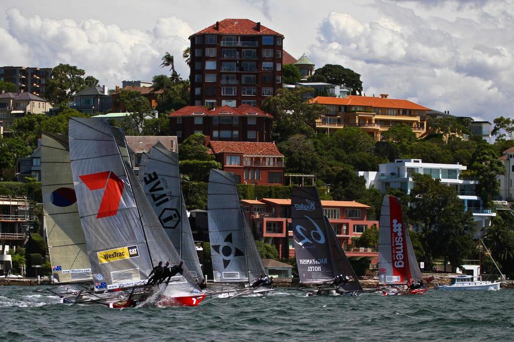 Another spectacular Sydney backdrop - Australian 18fter Nationals - Race 5 © Richard Gladwell www.photosport.co.nz